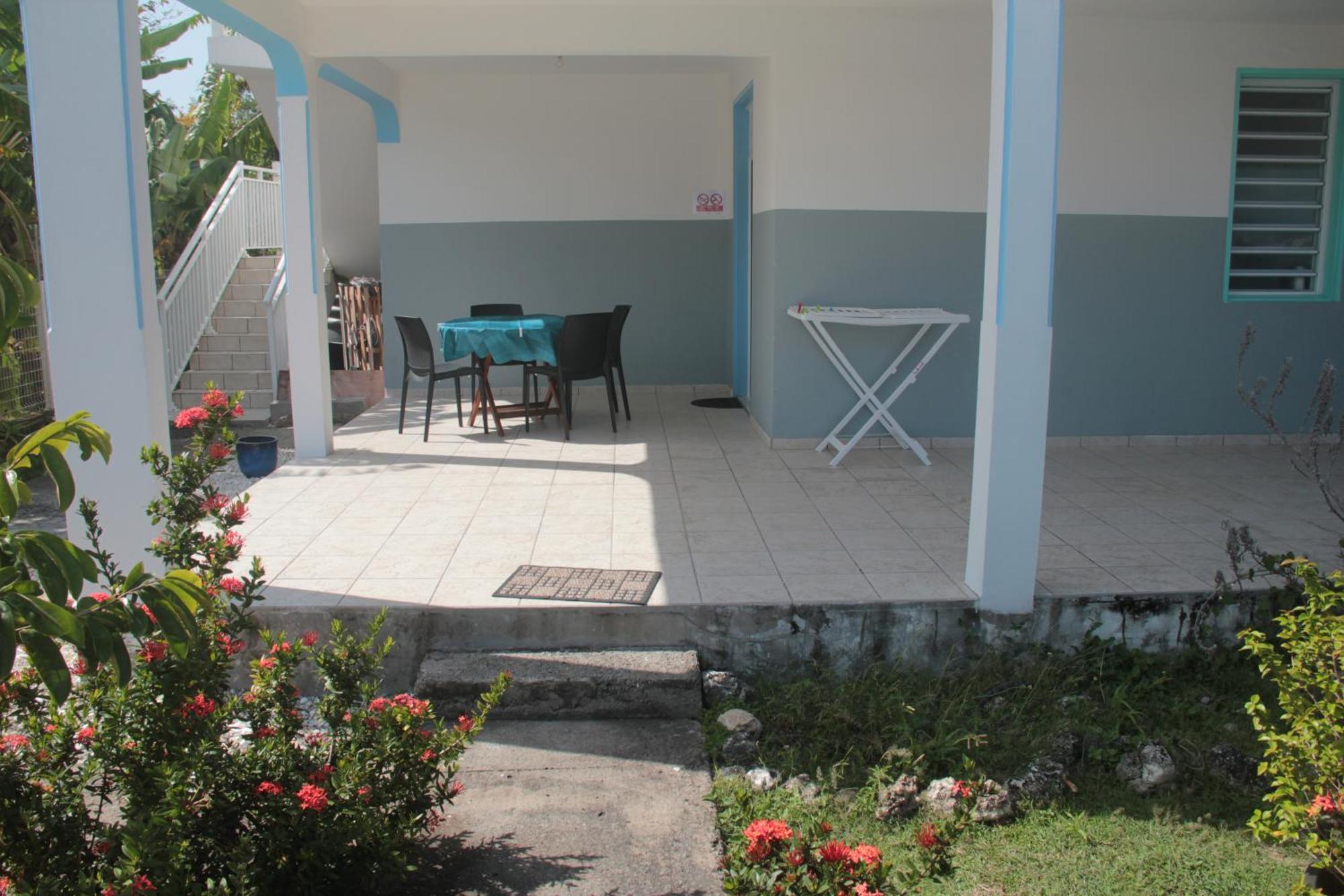 Lambano Studio Grand-Bourg  Екстер'єр фото